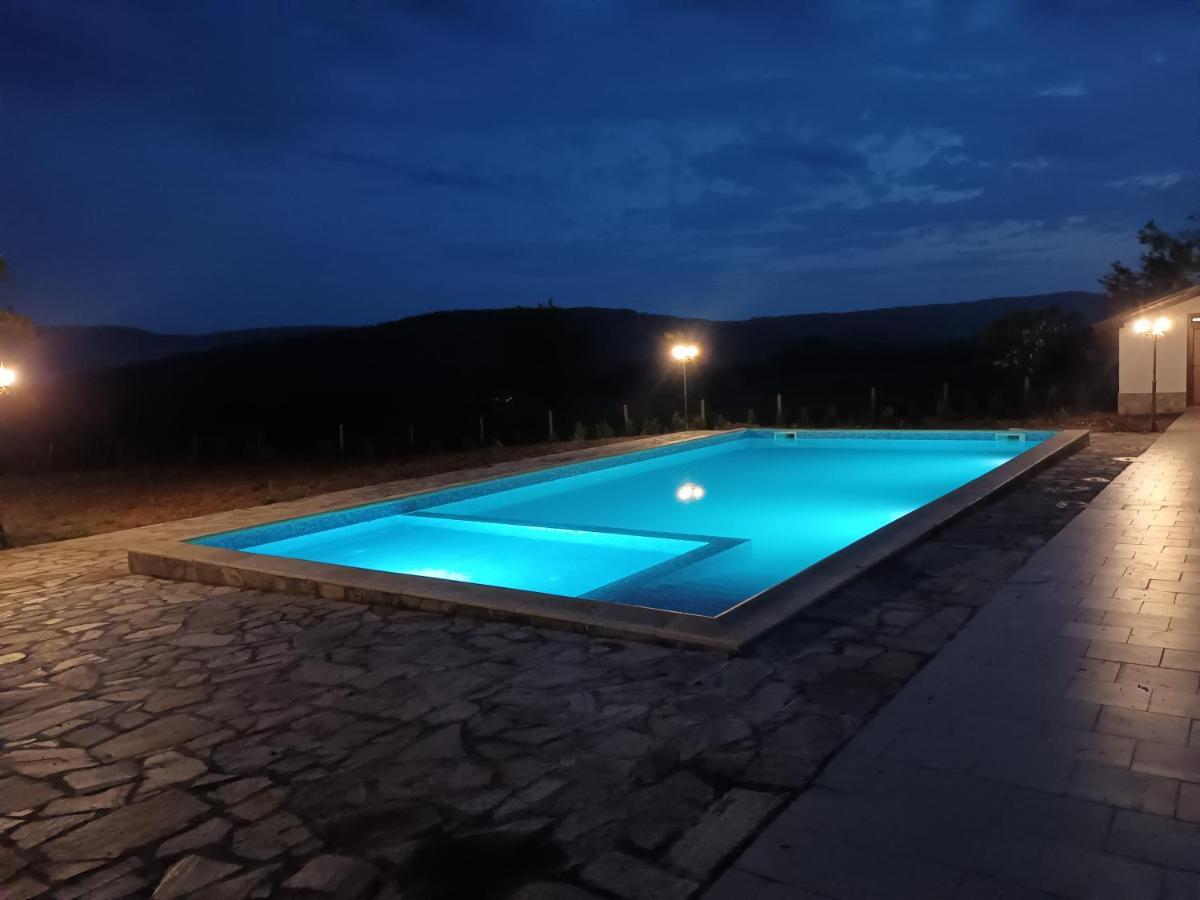 Guesthouse Gostilitsa Exteriér fotografie