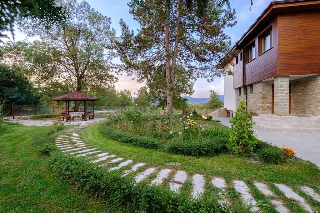 Guesthouse Gostilitsa Exteriér fotografie